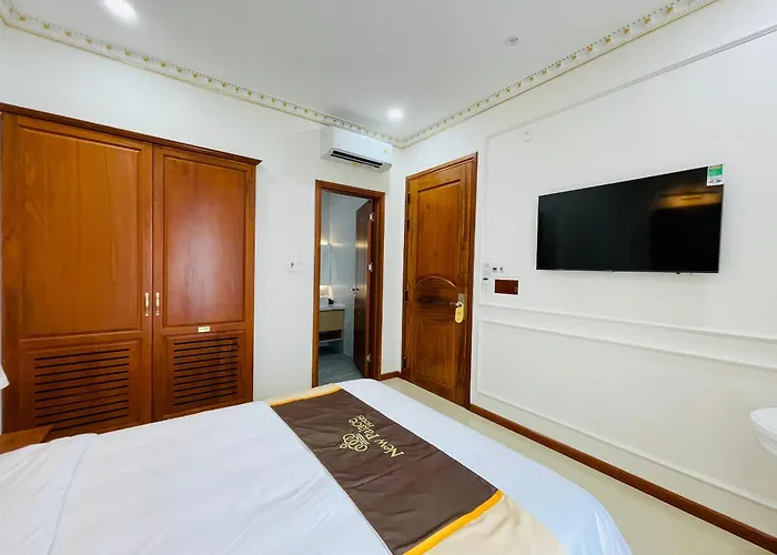 New Palace Hotel