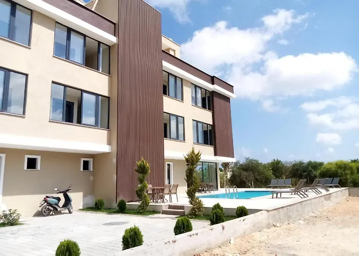 METTE Otel
