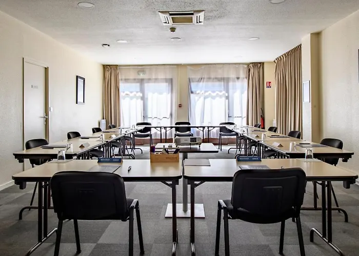 Campanile Prime - Nimes Centre