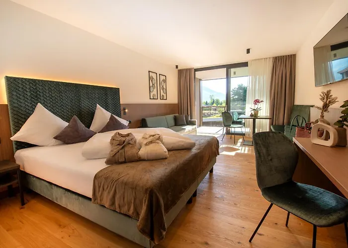 Garden Park Hotel