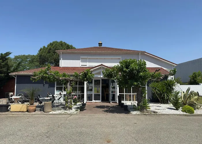 Fasthotel Avignon Nord Le Pontet