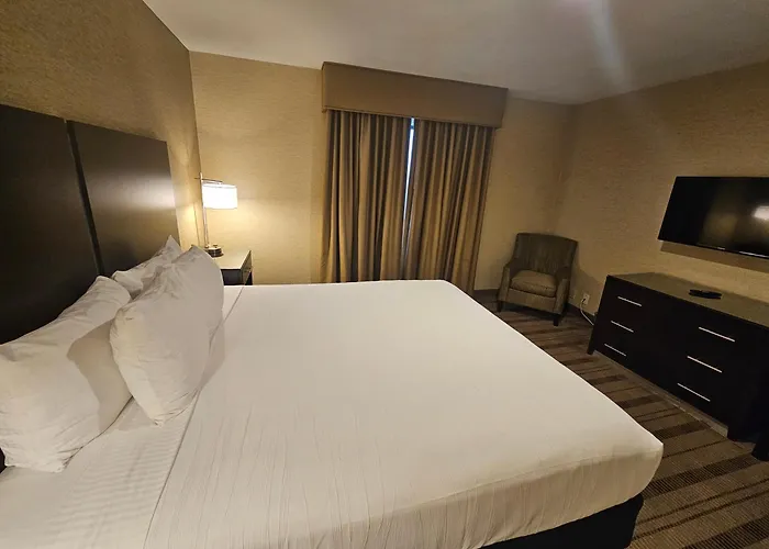 Best Western Pasadena Royale Inn & Suites