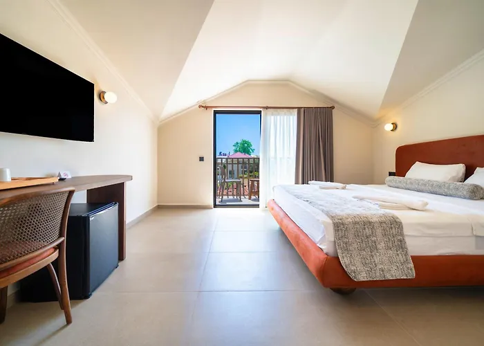 Magic Tulip Beach Hotel