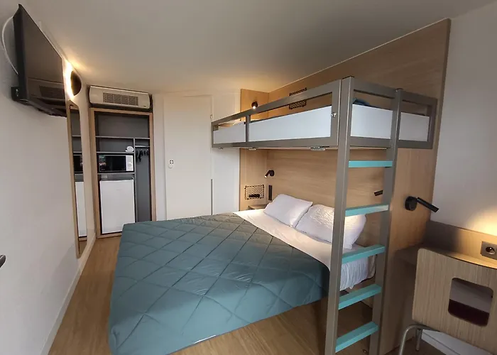 The Originals Access, Hôtel Recouvrance Saintes Ouest (P'tit Dej-Hotel)