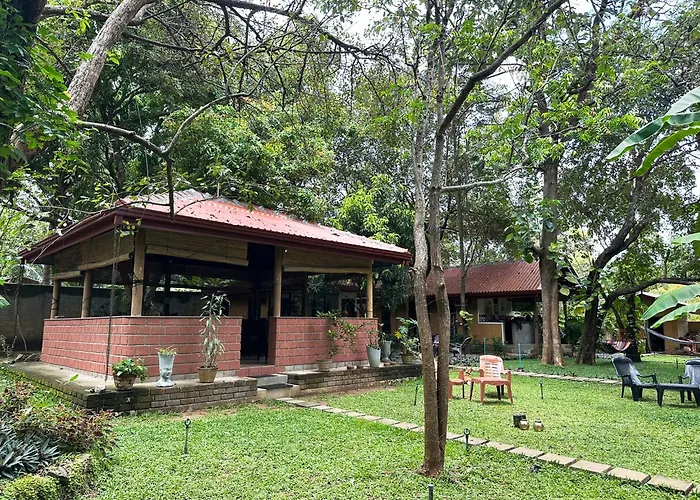 Sat Nam Village Hotel