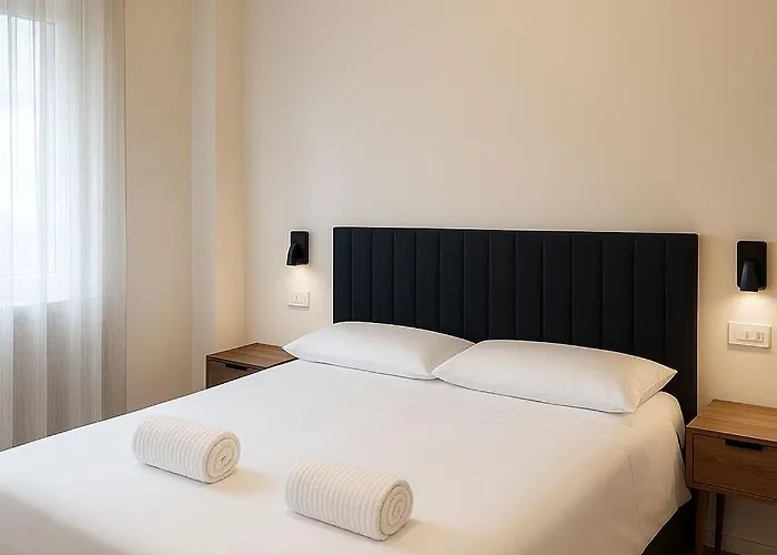 Urban Hotel