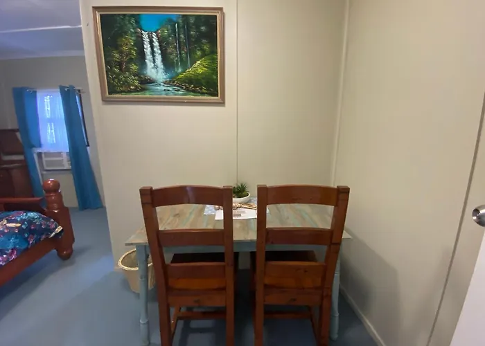 Eungella Chalet Hotel