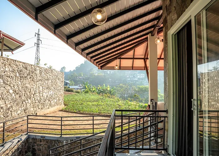 Lipton View Villa