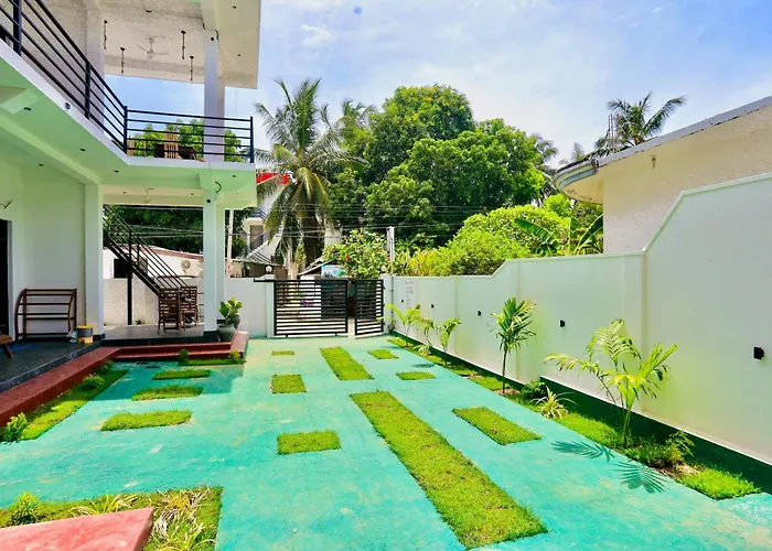 Oval Bay Resort