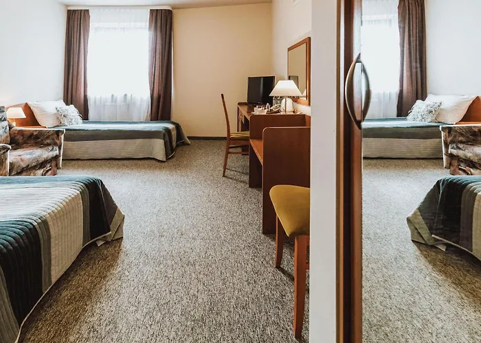 Nova City Hotel