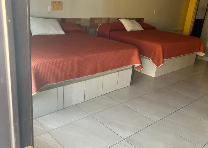 Hotel Los Álvarez