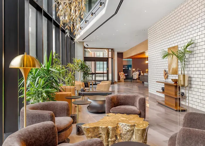 Cambria Hotel Boston Downtown - Seaport