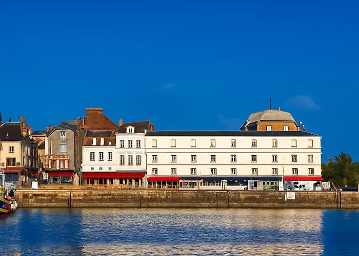 Best Western Le Cheval Blanc -Centre- Vieux Port Honfleur