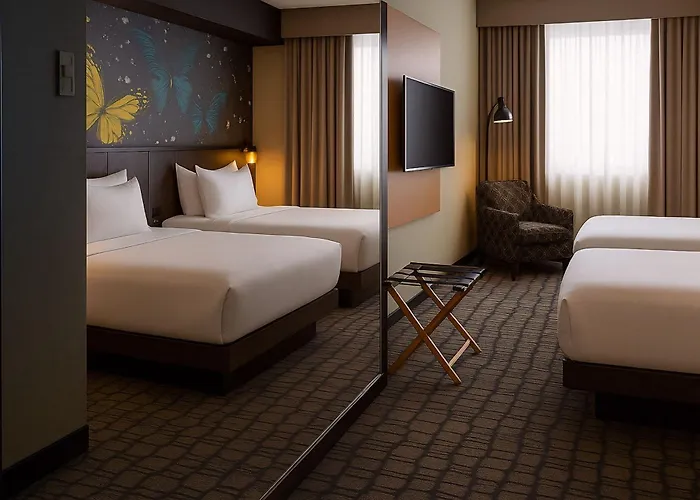 Holiday Inn Salisbury - Stonehenge By Ihg