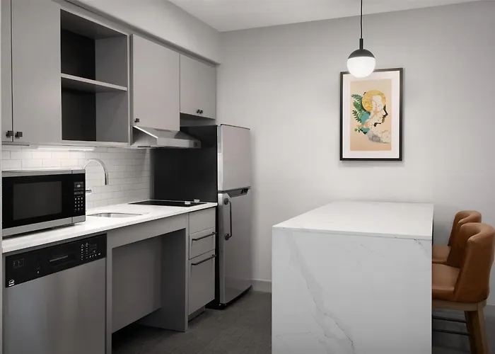 Homewood Suites By Hilton Vancouver-Portland