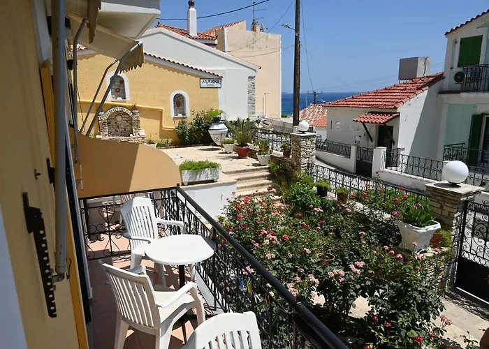 Samaina Hotel