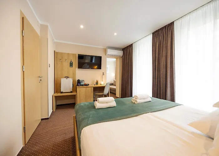 Hotel Boss