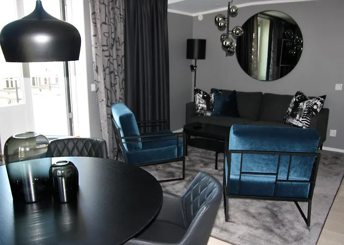 Sky Hotel City Apartments