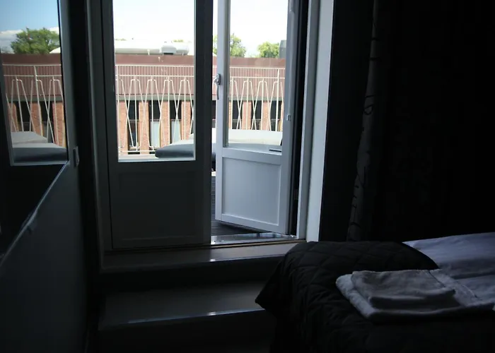 Sky Hotel City Apartments