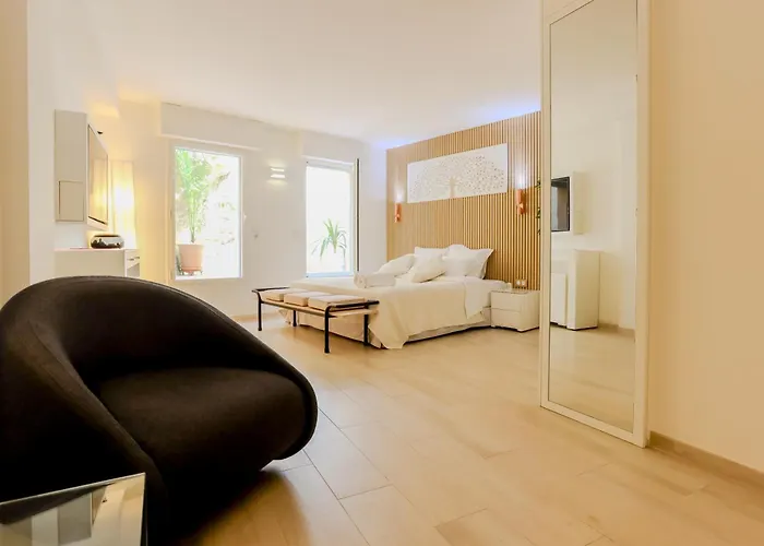 Hotel Traverse Des Artistes