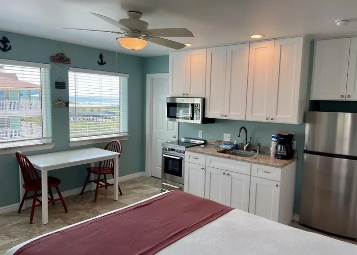 Beachgate Condo Suites And Hotel 232 Condo