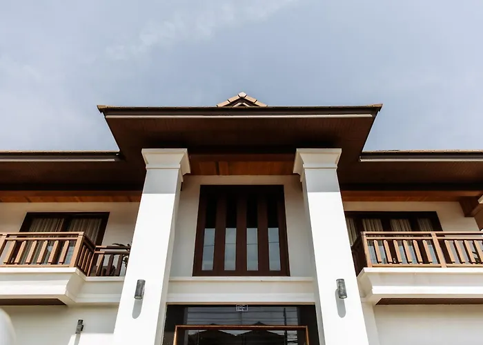 Athena Hotel