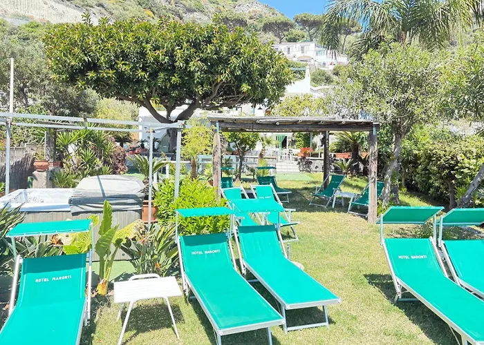 Hotel Maronti