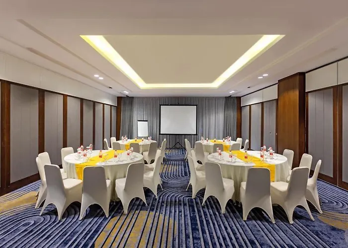 Kampi Hotel Tunjungan - Surabaya