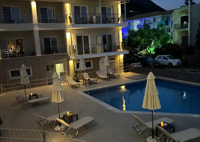 3 Island View Hotel