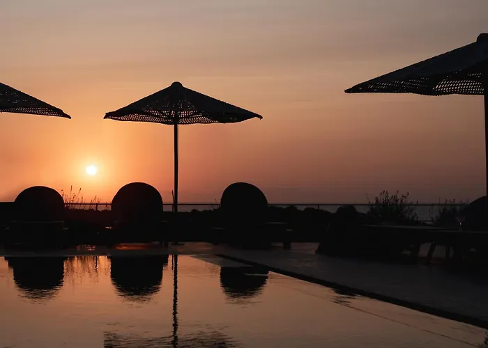 Colombos Beachfront