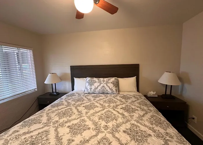 Lee Vining Motel