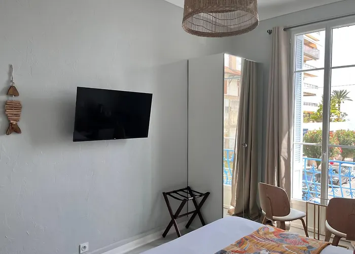 Hotel Eden - La Baigneuse