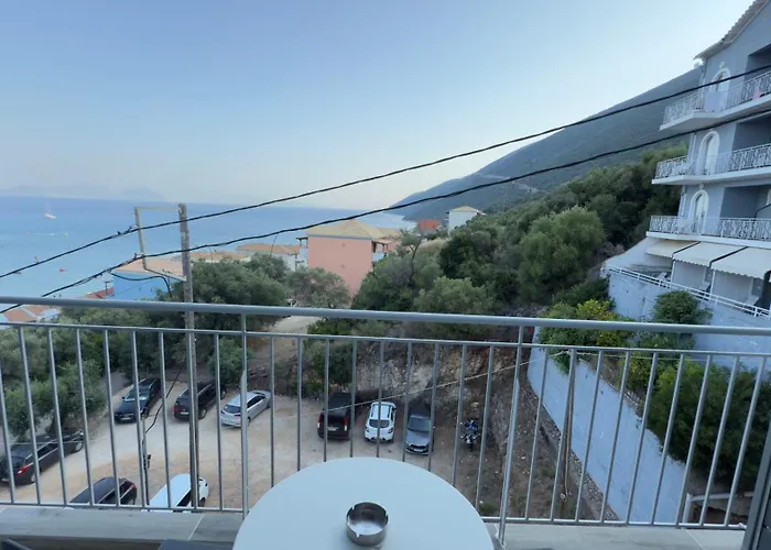 Ponti Beach Hotel
