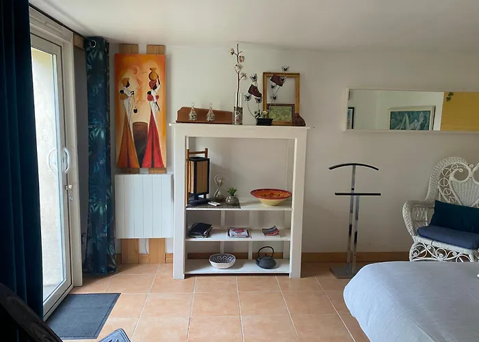 GuestHouse Du Moulin  Saint-Cyr-sur-Mer