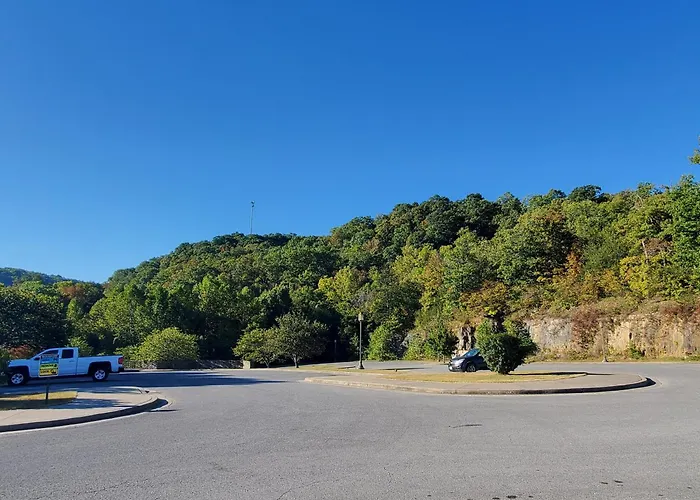 Roaring River State Park