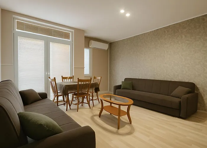 Struga Rooms-Dhoma-Sobi