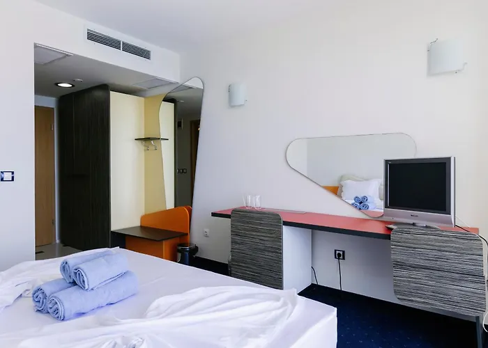 APOLONIS hotel
