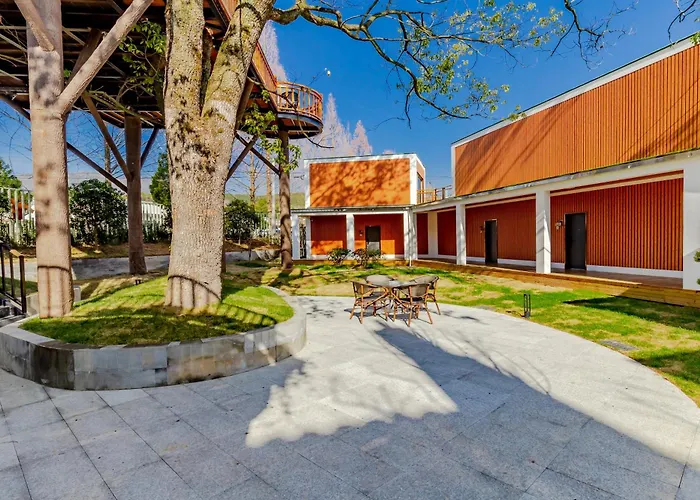Jizhi Yishanyun Holiday Hotel Hongcun Branch