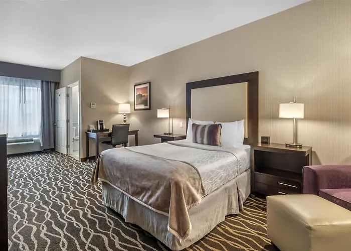 Best Western Plus Hotel At The Convention Center