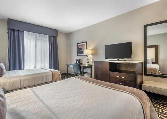 Best Western Plus Hotel At The Convention Center