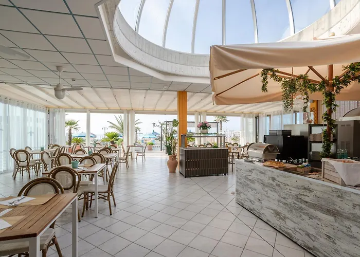 Hotel La Brezza Frontemare