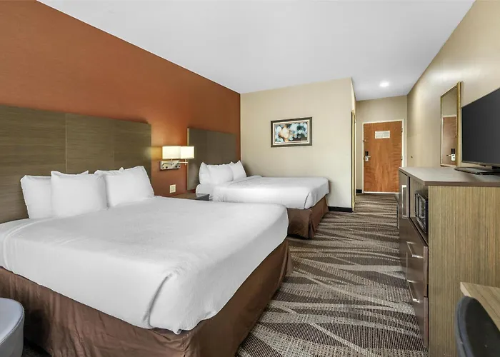 Best Western Plus University Inn Olean