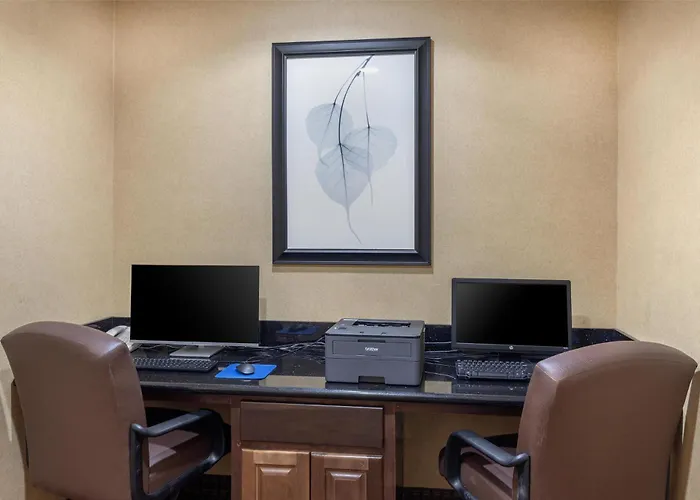 Best Western Bastrop Pines Inn
