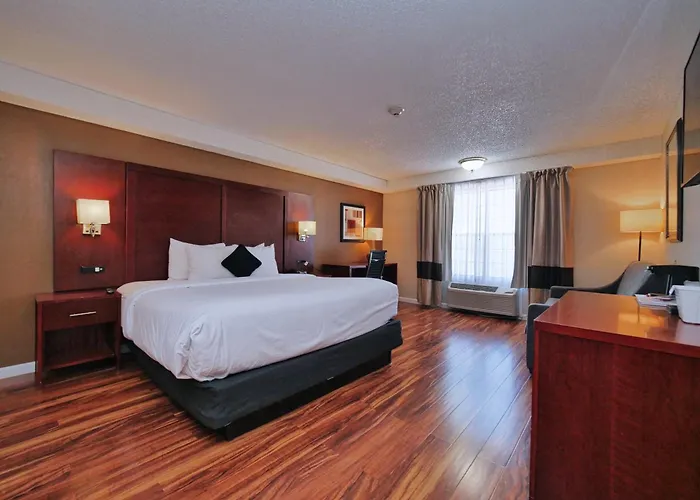 Red Lion Inn & Suites Auburn