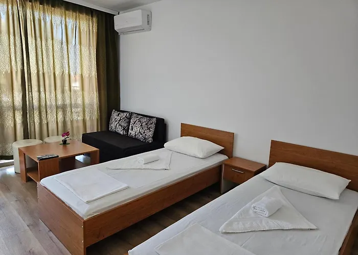 Family House Manolov