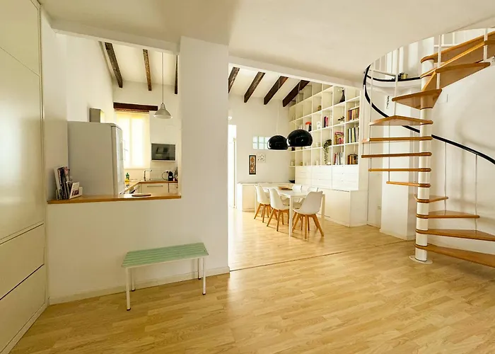 Duplex al lado de los Jardines del Turia