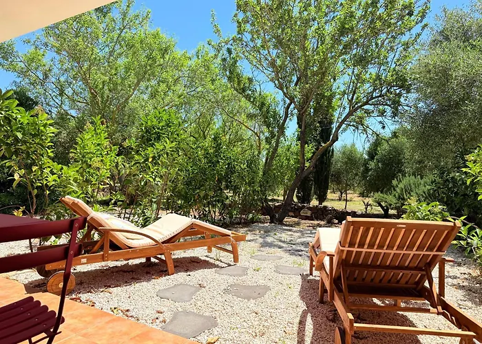 Green Hotel I Mandorli di Dommos