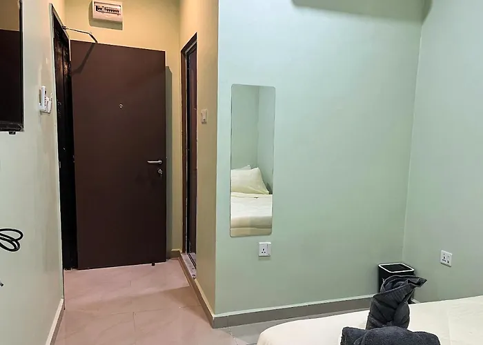 Hotel Ec Inn