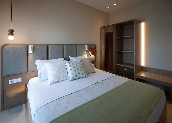 Parga Harbor Suites