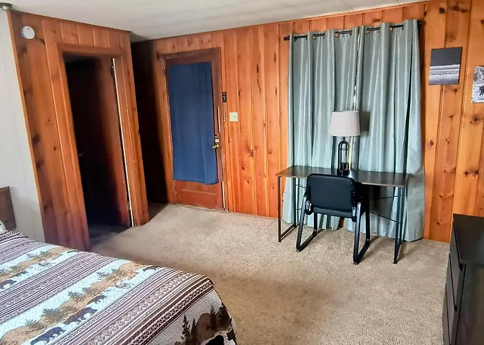 Big Sky Motel